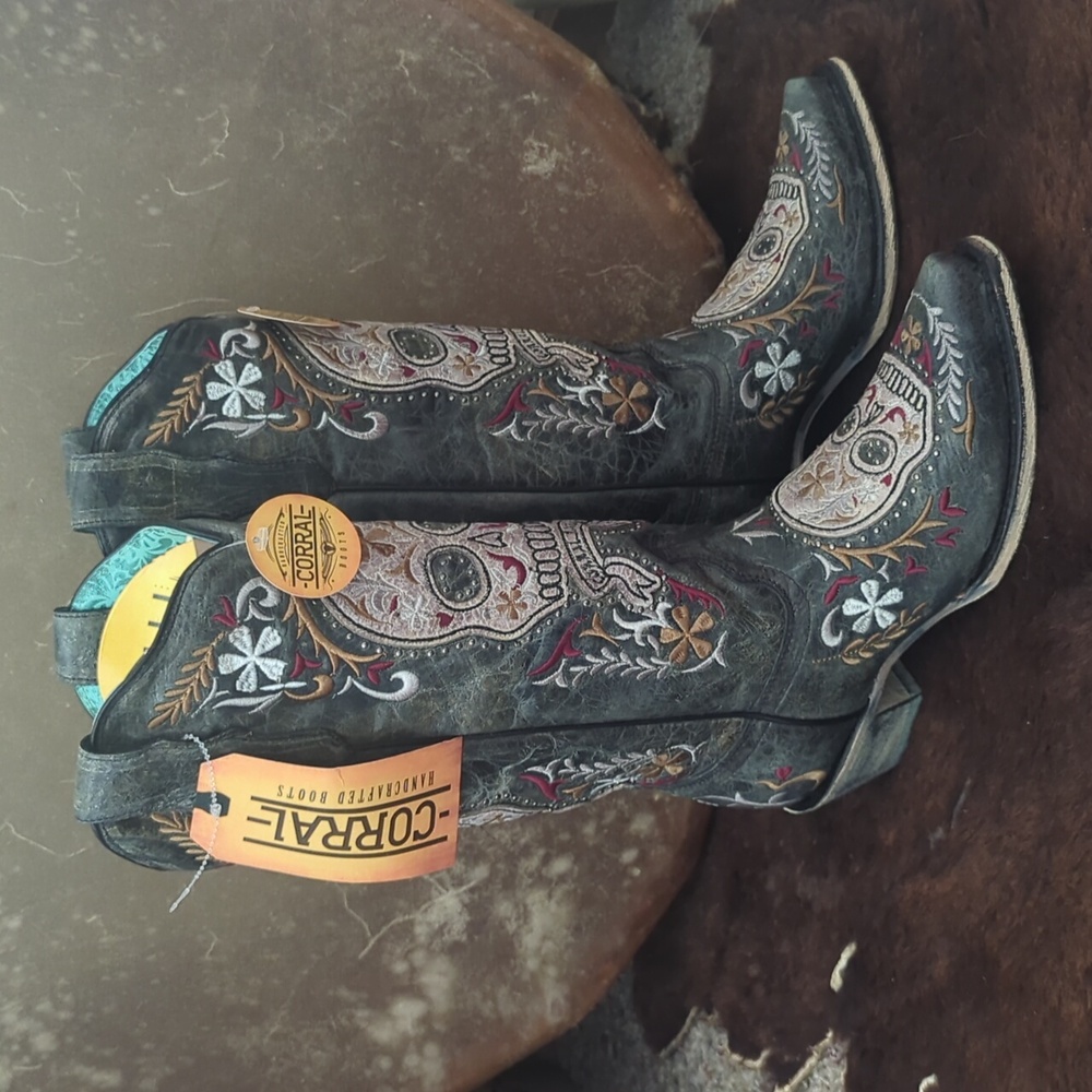 CORRAL E1587 distressed charcoal leather embroidered sugar skull boots sz 7 NWT - Picture 9 of 16